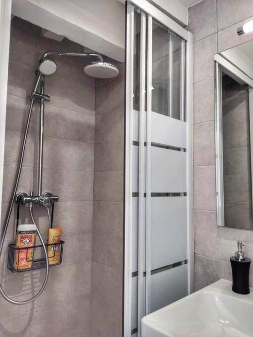 Apartamento Au P'Tit Lagny - Rue Pietonne Exterior foto